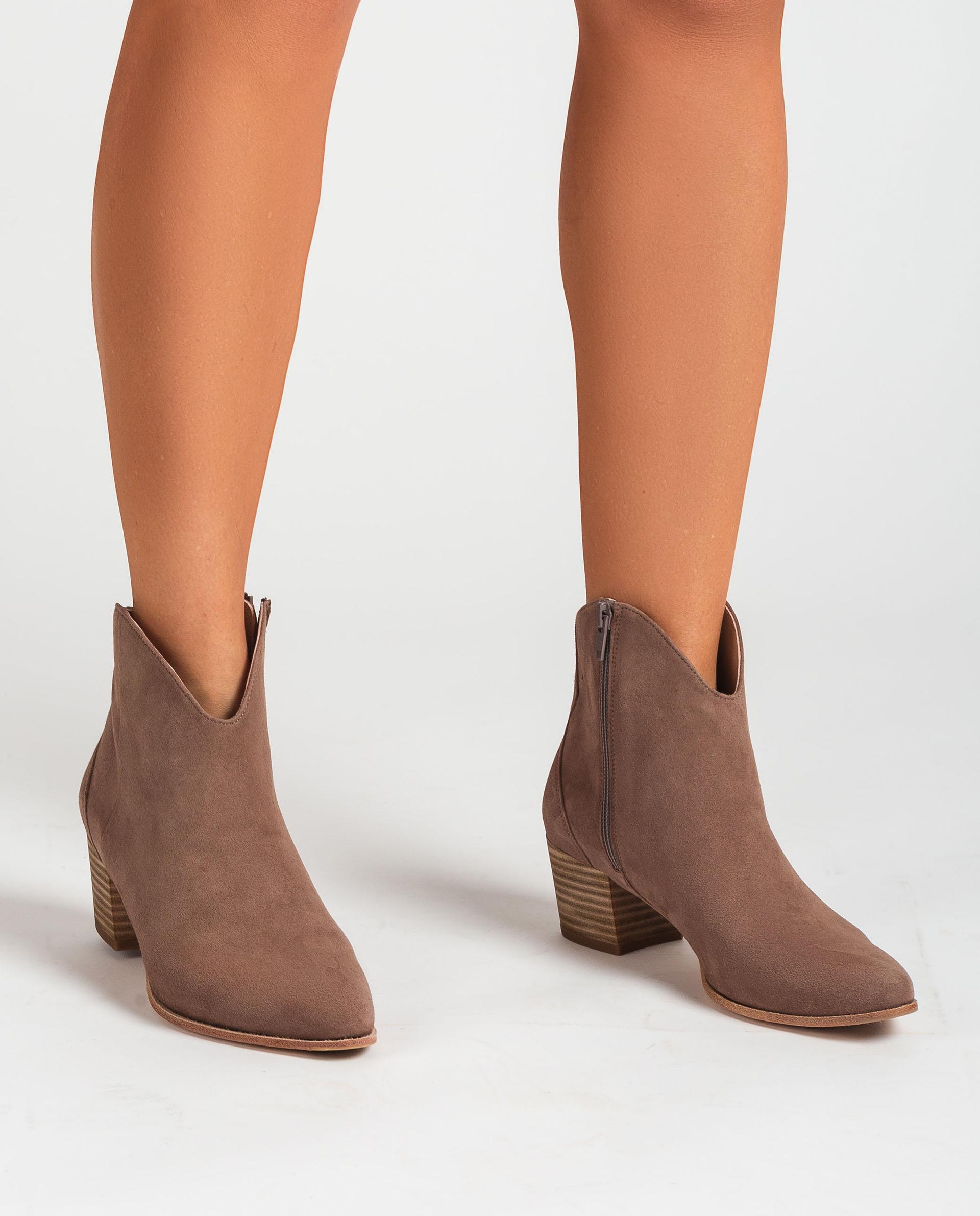 UNISA Cowboy ankle boots with wooden effect heel GRITO_KS 2