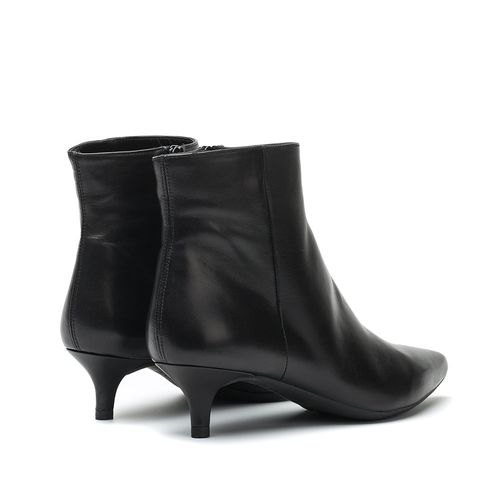 UNISA Pointy toe leather bootie JATI_NA black 2