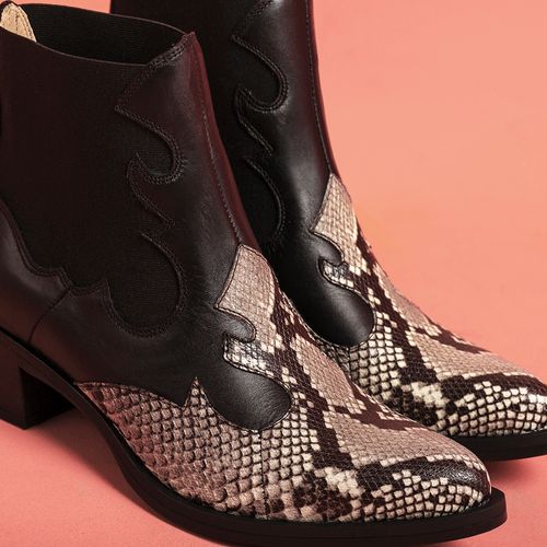 UNISA Cowboy booties contrasted with snake print GENIL_VP_CLF ivory/blk 2