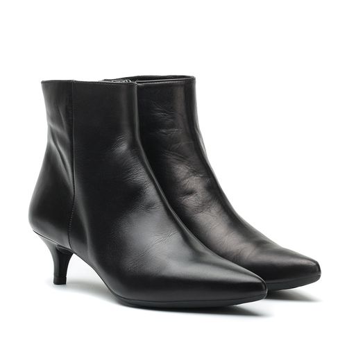 UNISA Pointy toe leather bootie JATI_NA black 2