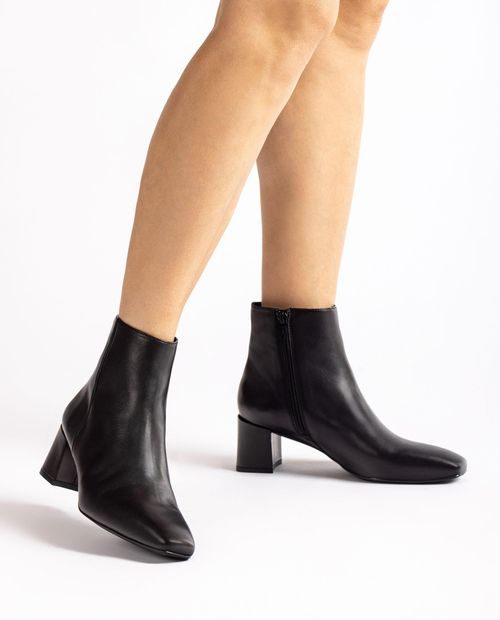Unisa Ankle boots LLORET_VU black