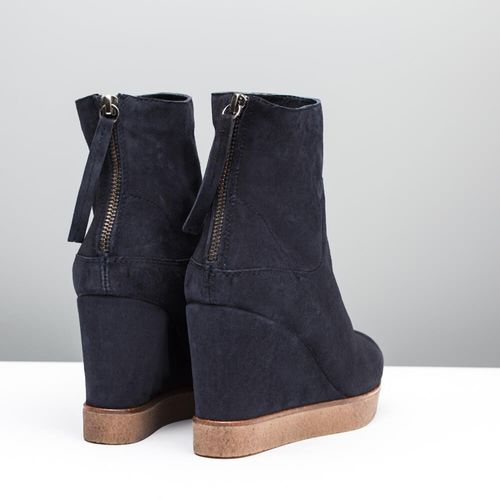 Booties Galeni Kid suede baltic woman winter