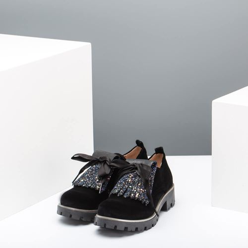 Girls Pamis Velvet black winter laced shoes-7