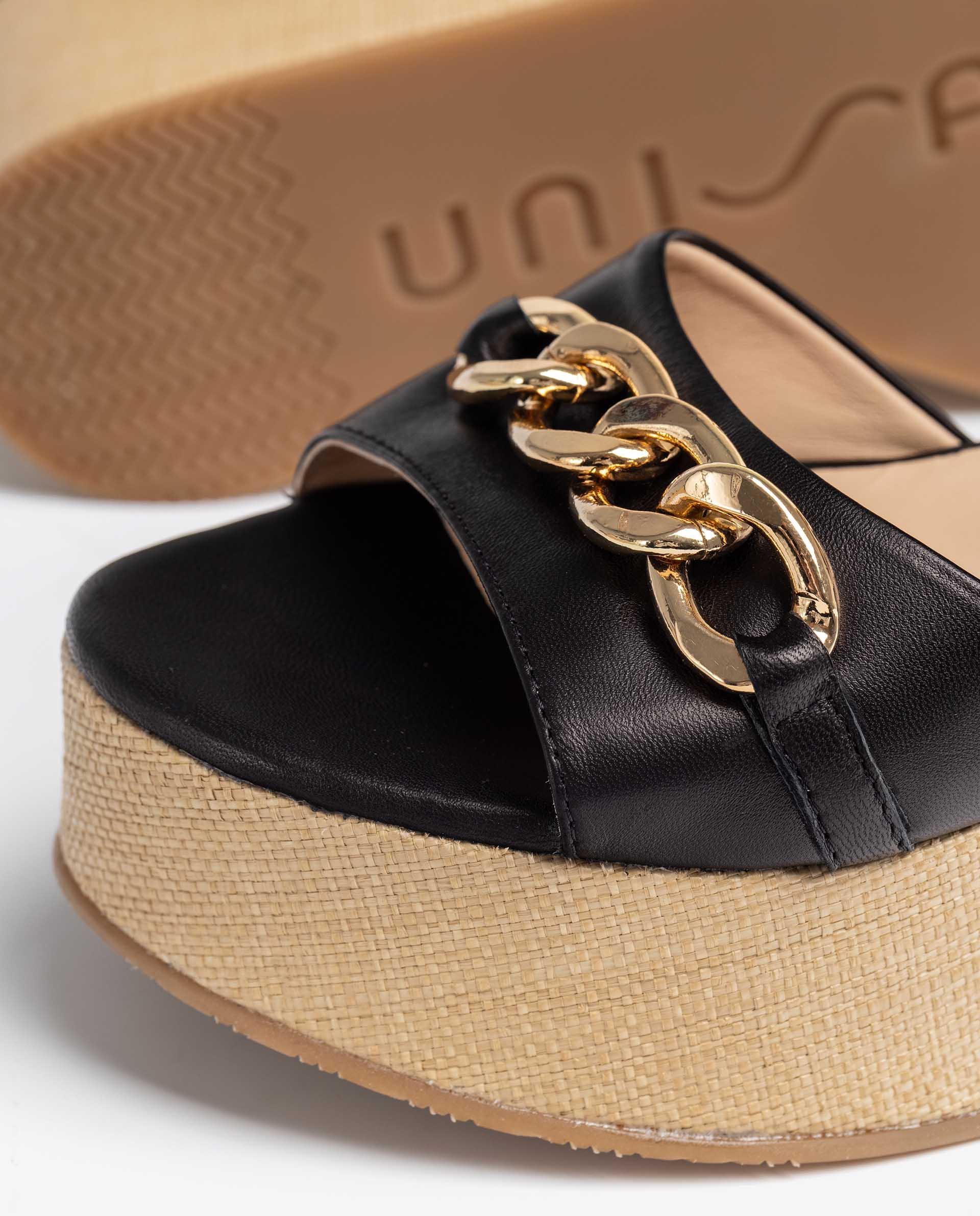 UNISA Raffia sandals with chain detail. LIBEYA_VU 2
