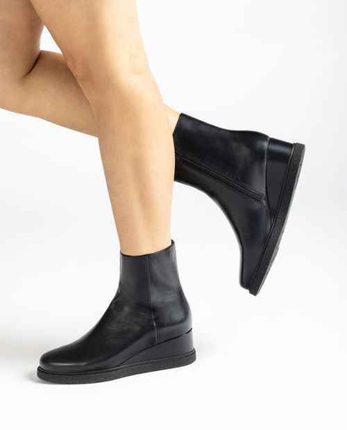 Unisa Ankle boots JUSTEL_F22_VU black