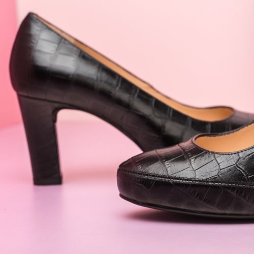 UNISA Crocodile effect leather high heel pumps NUMAR_CLASS_F19_CRO black 2