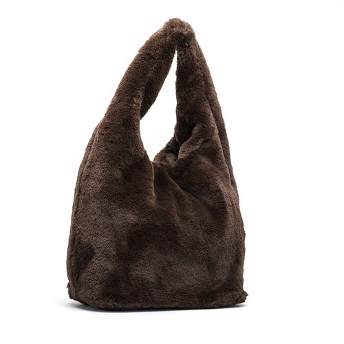 UNISA Tote bag with fur ZISNOW_F19_VOL livanto 2