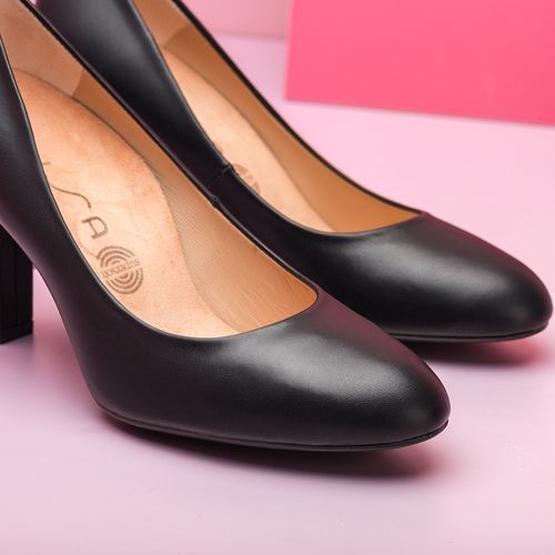 UNISA Special width leather pumps UMISWD_F19_NA black 2