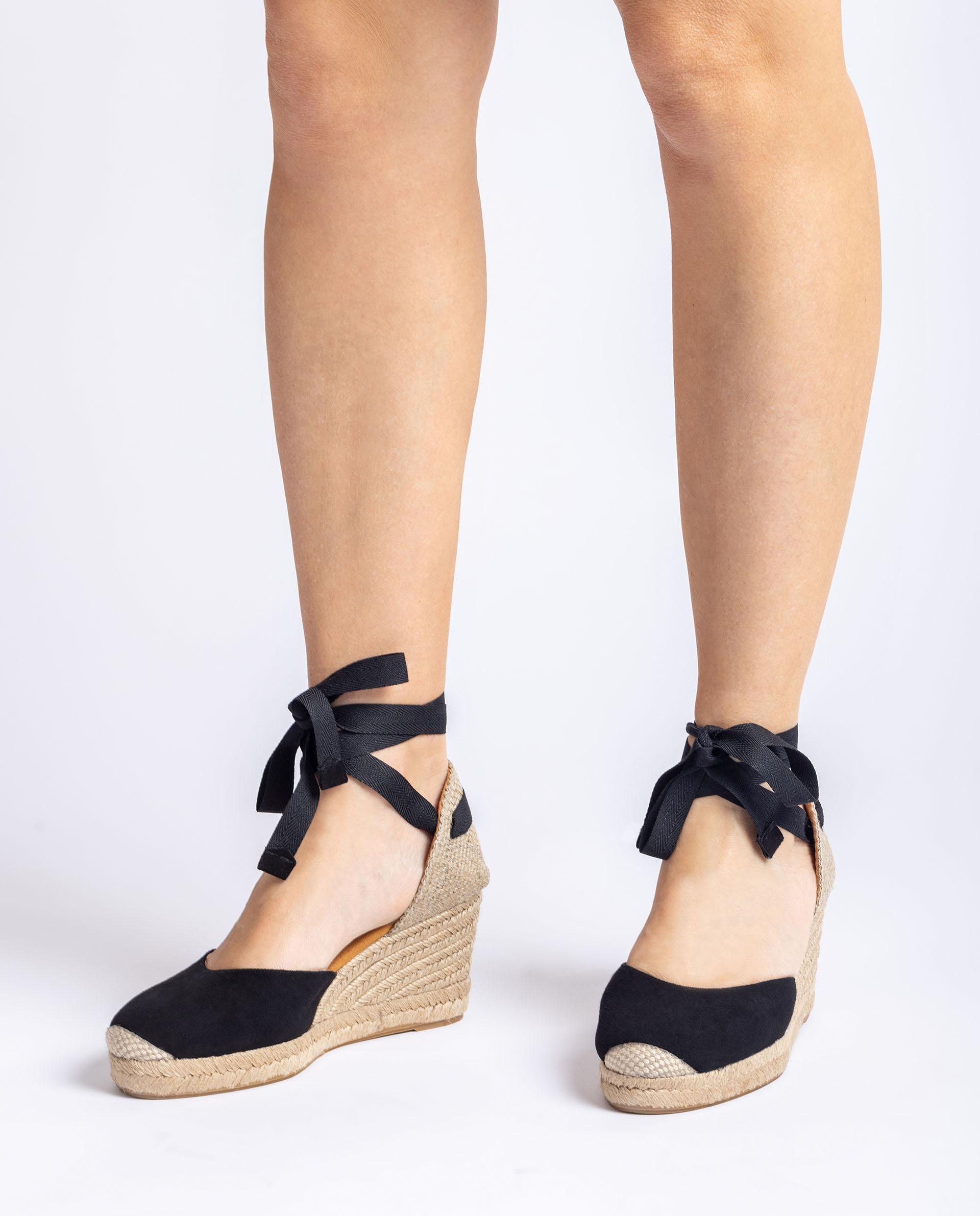 Women's Comfortable Shoes & Boots | UNISA