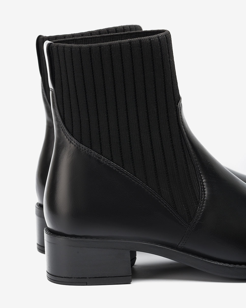 Black leather ankle boots with sock ELLEN_F20_NE | Unisa® 2020